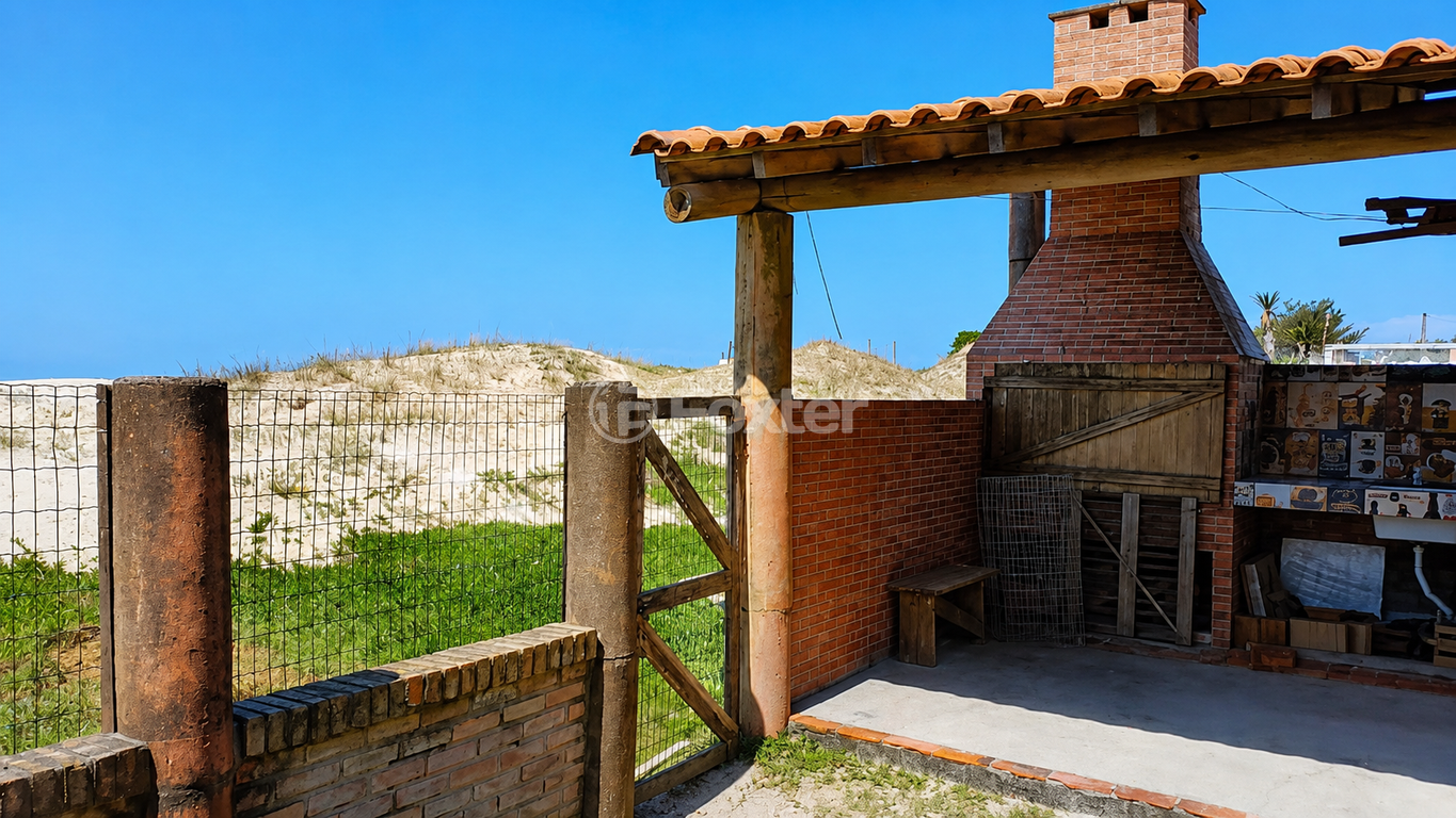 casa sobrado para comprar em Tainha, 860 - foto 10