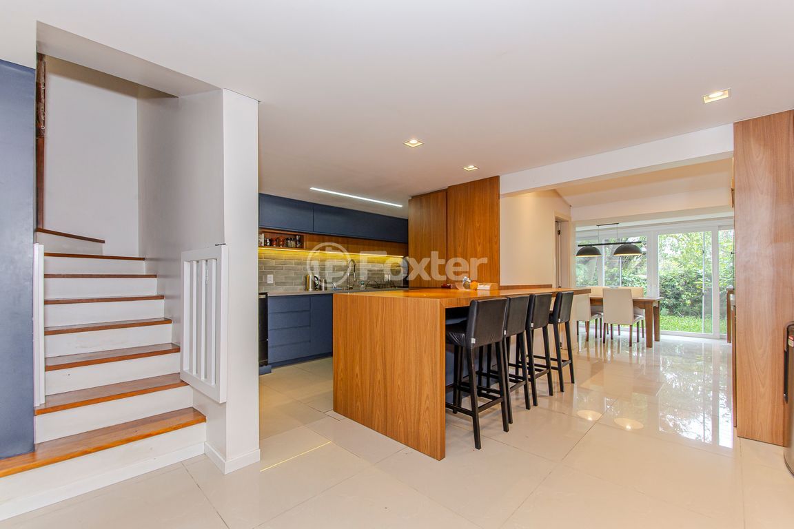 casa sobrado para comprar em Coronel Marcos, 500 - foto 24