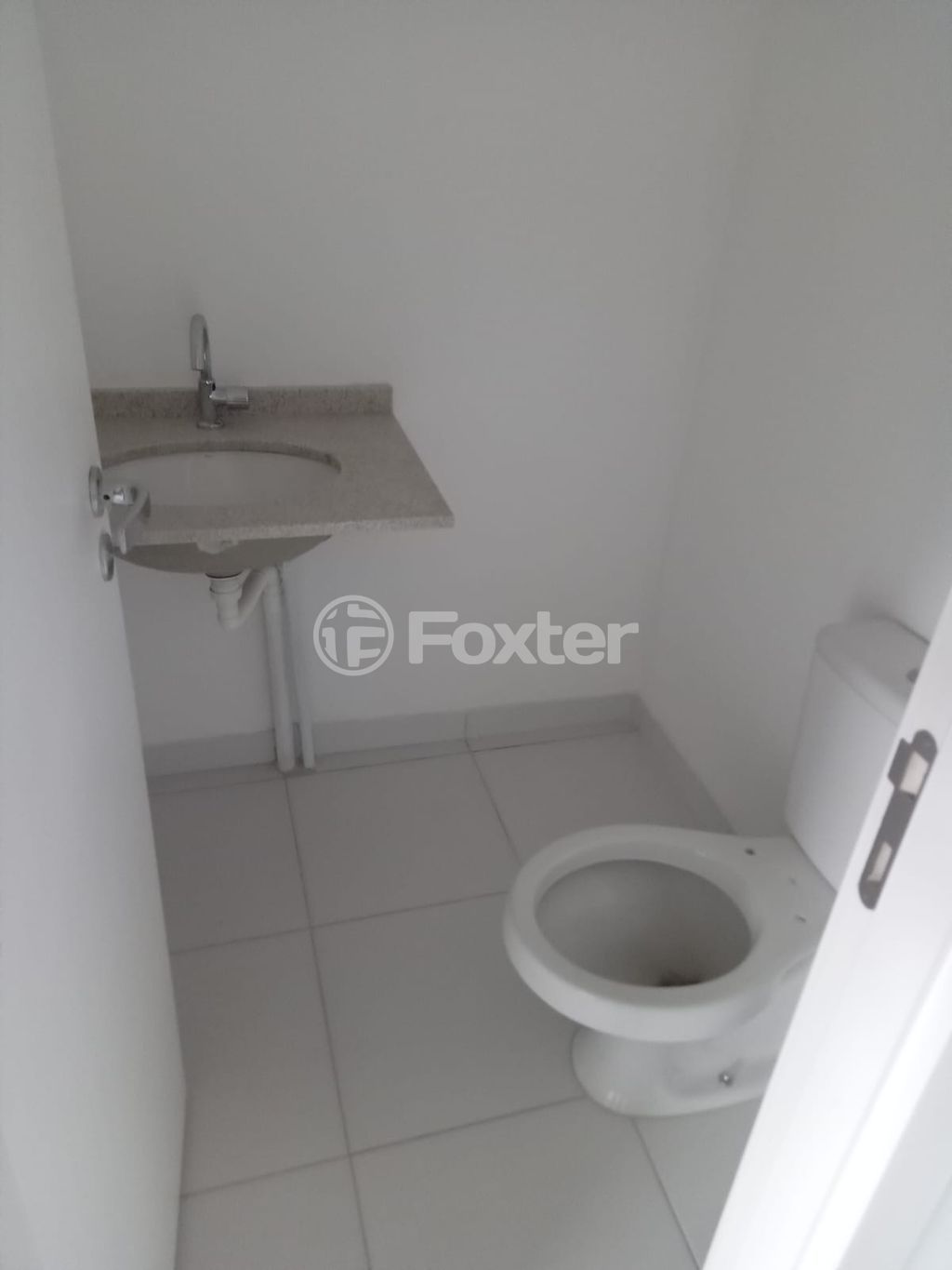 consultorio sala conjunto para comprar em Ramiro Barcelos, 630 - foto 12