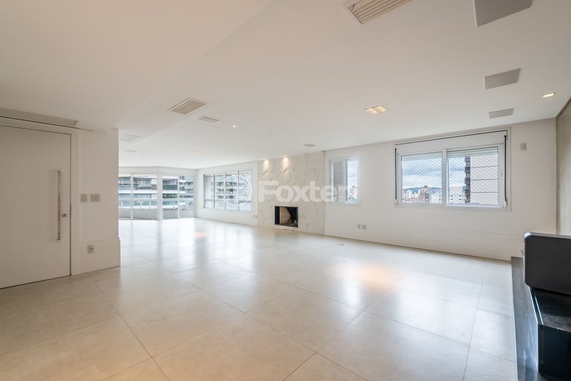 Apartamento para comprar em Mont Serrat, Porto Alegre - foto 1
