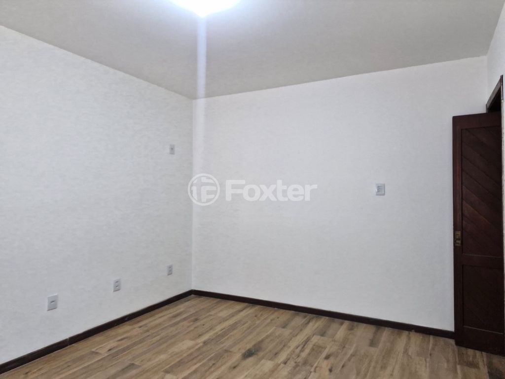 Apartamento para comprar em Padre Cacique, 220 - foto 4