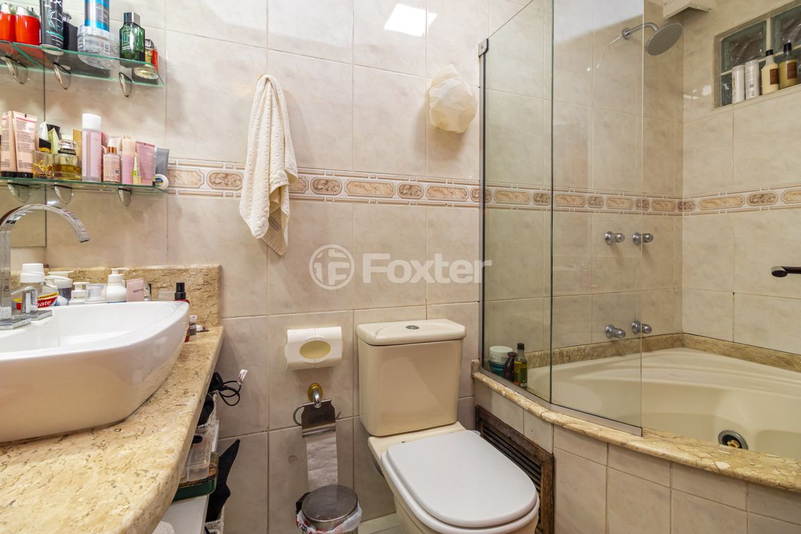 Casa em condominio para comprar em Wenceslau Escobar, 3714 - foto 24