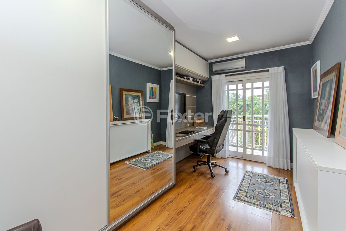 casa sobrado para comprar em Comendador Creidy, 330 - foto 17