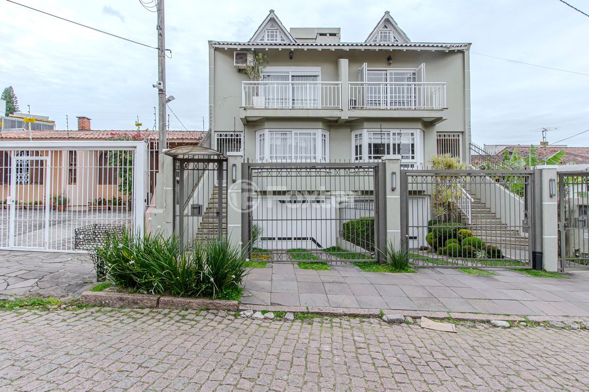 casa sobrado para comprar em Chácara das Pedras, Porto Alegre - foto 1