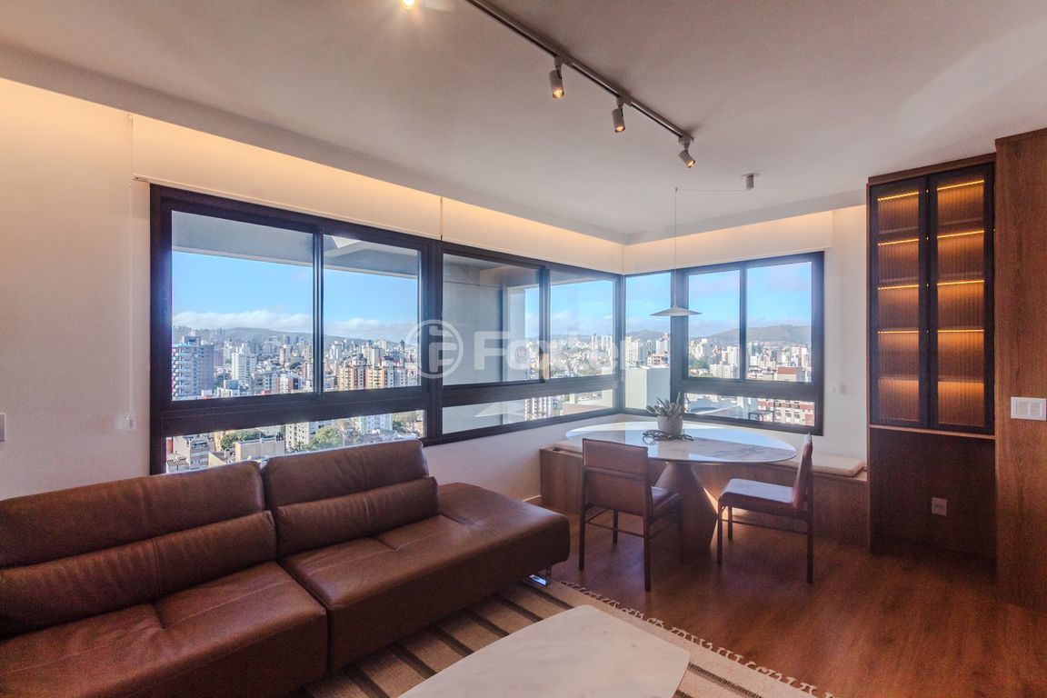 Apartamento para comprar em Rio Branco, Porto Alegre - foto 1