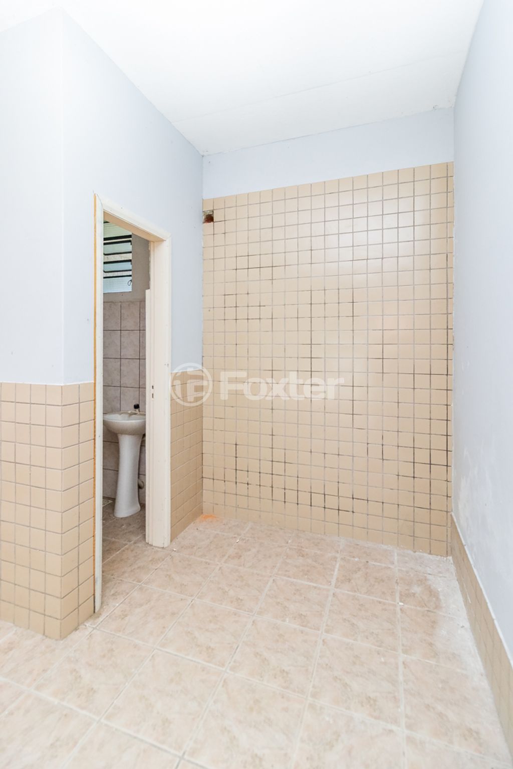 Prédio para comprar em João de Oliveira Remião, 9865 - foto 27