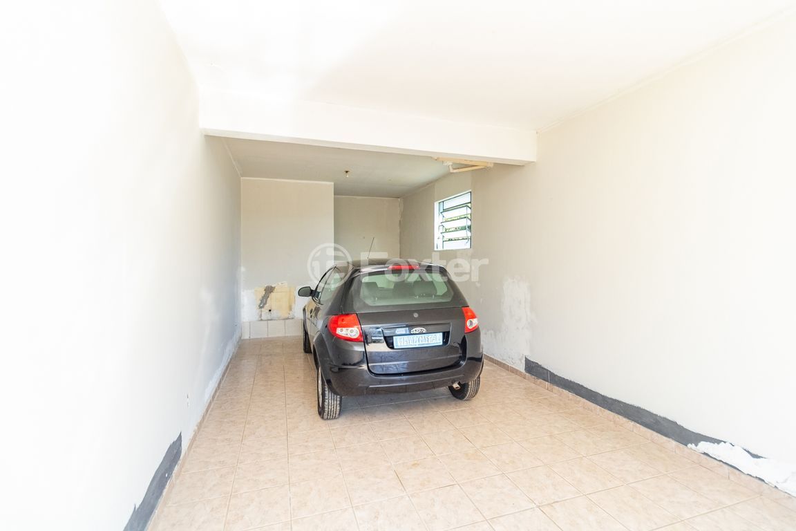 Prédio para comprar em João de Oliveira Remião, 9865 - foto 35