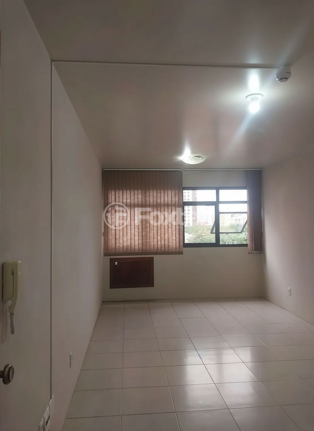 consultorio sala conjunto para comprar em Floresta, Porto Alegre - foto 1