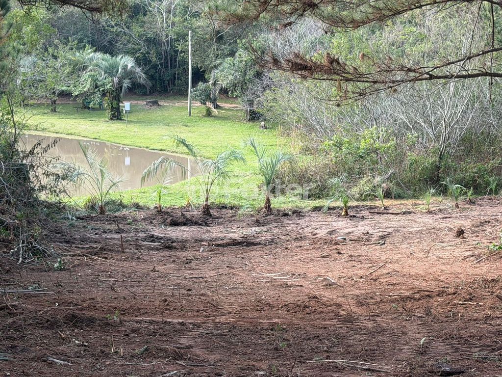 terreno lote condominio para comprar em Tapir Rocha, 6614 - foto 3