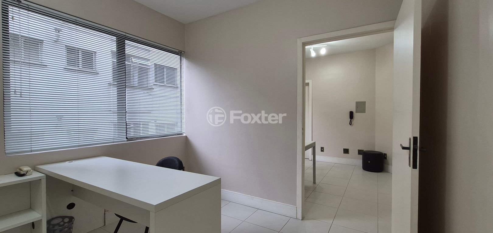 consultorio sala conjunto para comprar em Petrópolis, Porto Alegre - foto 1
