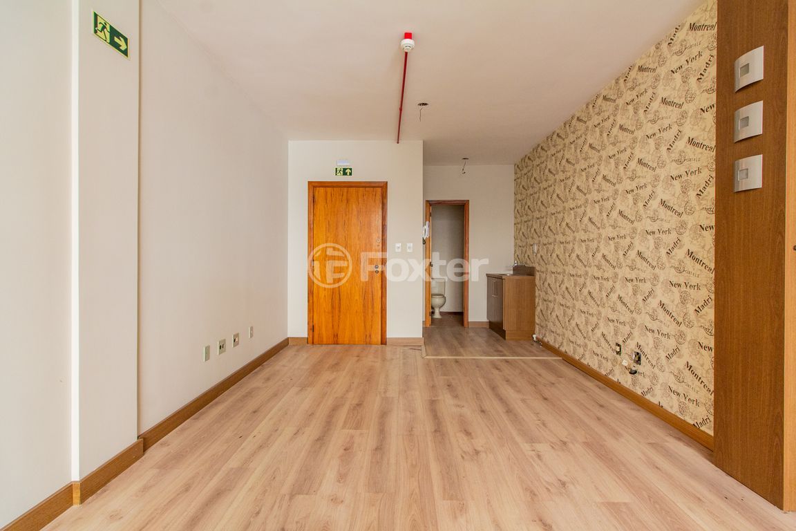 consultorio sala conjunto para comprar em Felipe Camarão, 626 - foto 9