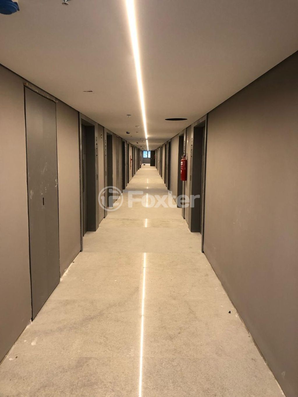 consultorio sala conjunto para comprar em Partenon, Porto Alegre - foto 1