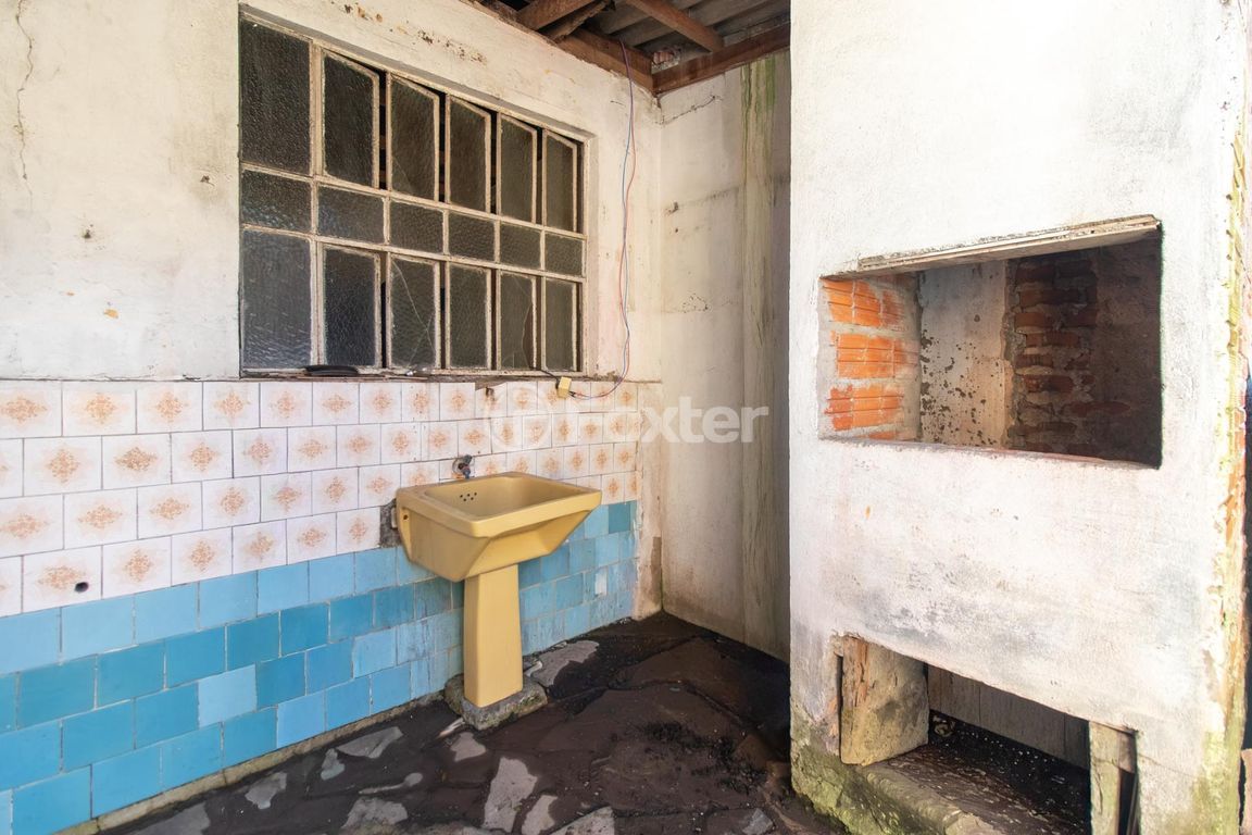 casa sobrado para comprar em Coronel Jaime da Costa Pereira, 363 - foto 17
