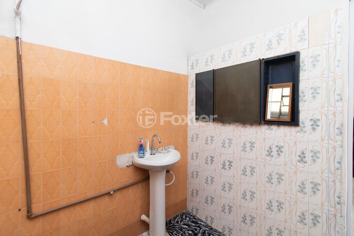casa sobrado para comprar em Coronel Jaime da Costa Pereira, 363 - foto 13