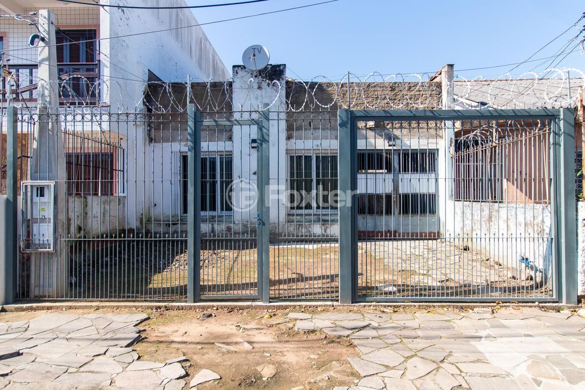 casa sobrado para comprar em Coronel Jaime da Costa Pereira, 363 - foto 22