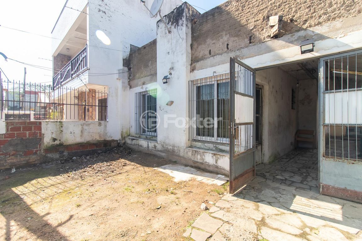 casa sobrado para comprar em Coronel Jaime da Costa Pereira, 363 - foto 21