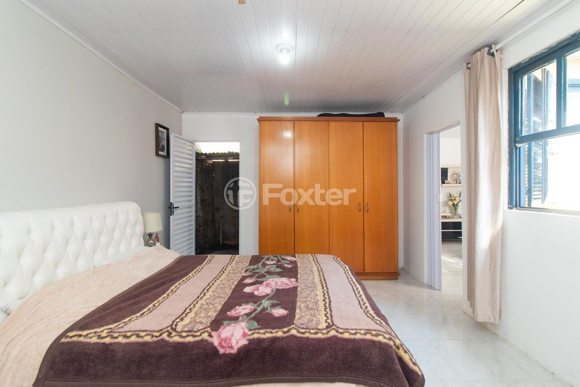 casa sobrado para comprar em Coronel Jaime da Costa Pereira, 363 - foto 9