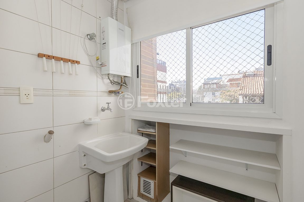 Apartamento para comprar em Carlos Trein Filho, 570 - foto 22