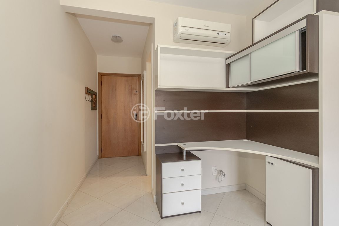 Apartamento para comprar em Carlos Trein Filho, 570 - foto 29