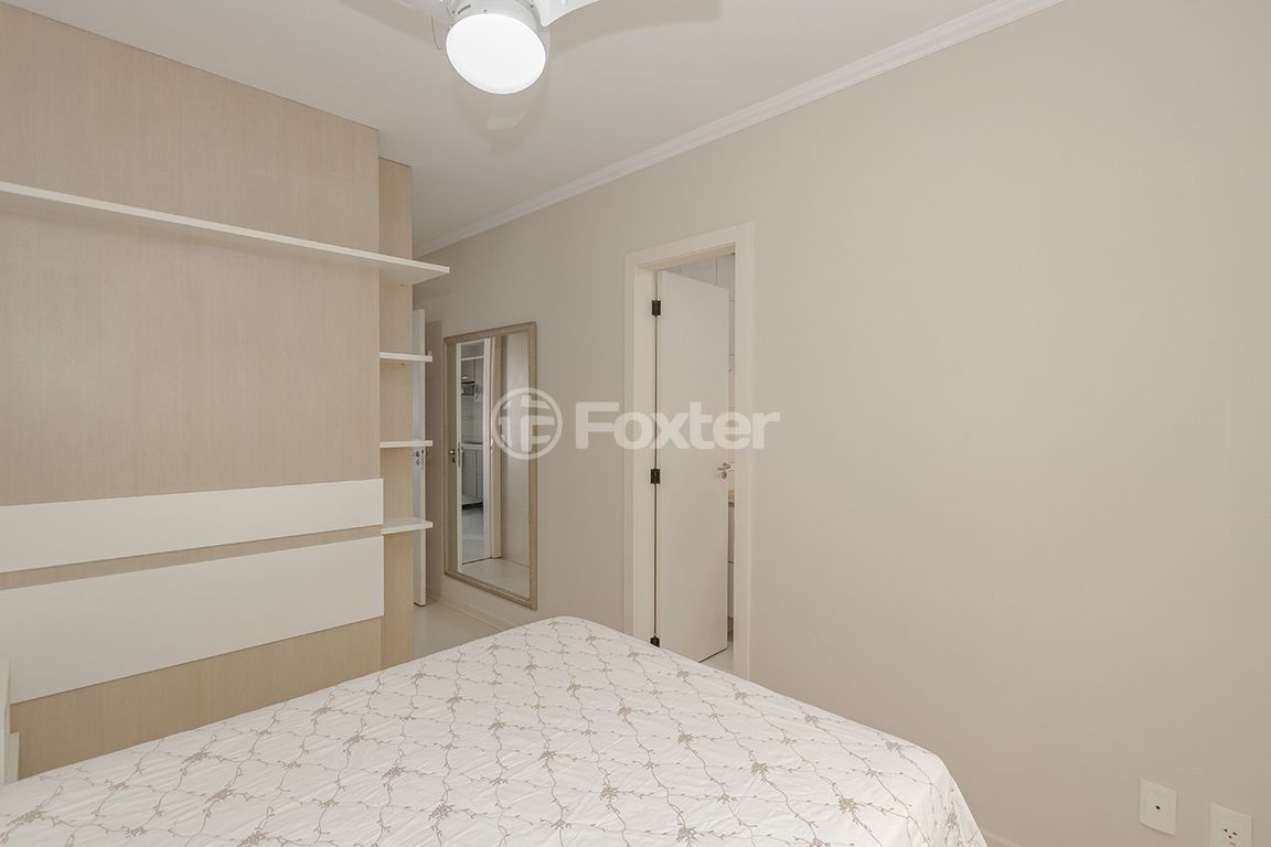 Apartamento para comprar em Carlos Trein Filho, 570 - foto 14