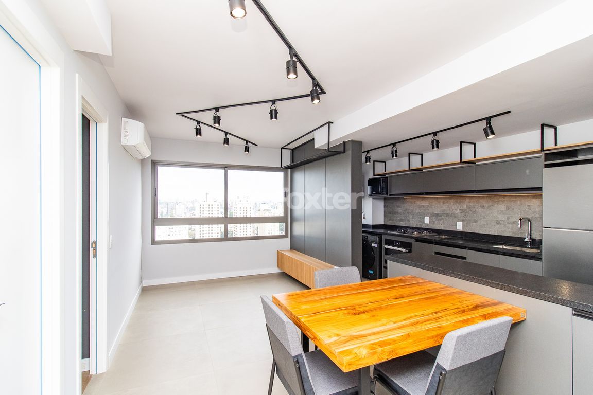 Apartamento para comprar em Vila Ipiranga, Porto Alegre - foto 1