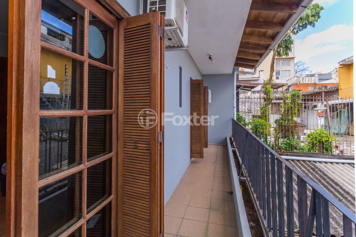 casa sobrado para comprar em Oscar Schneider, 539 - foto 9