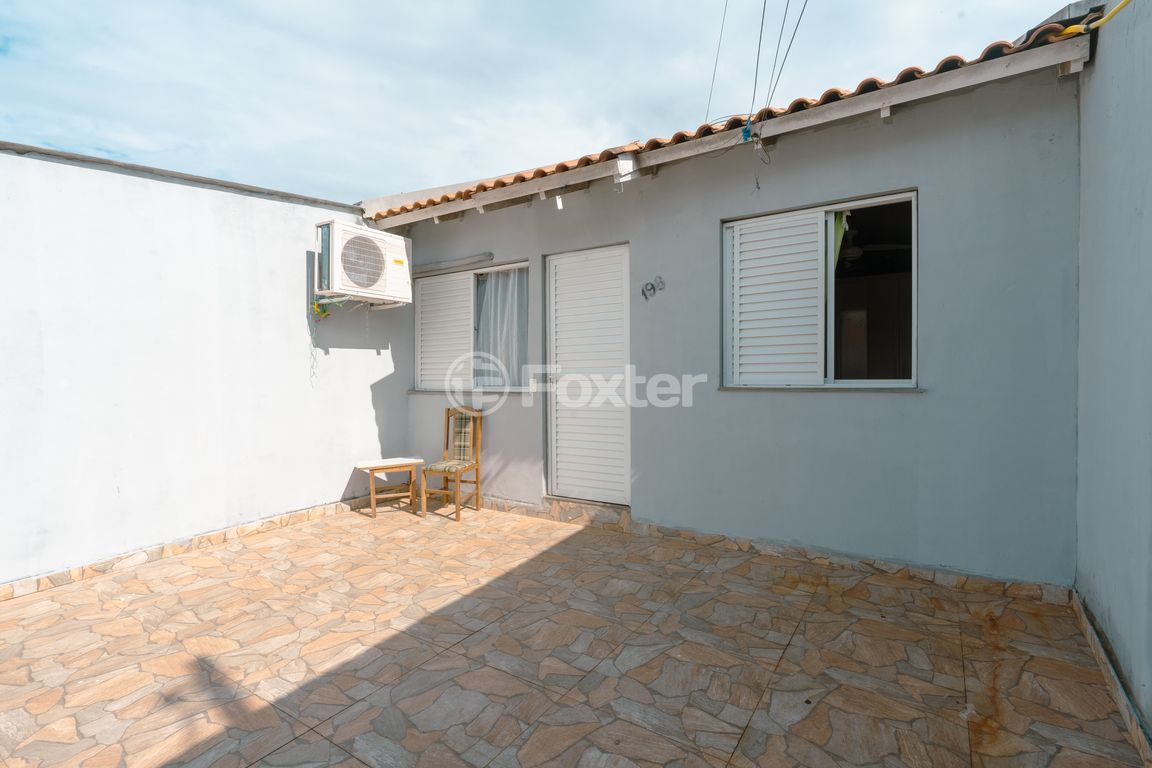 casa sobrado para comprar em Miriam Chevarria, 198 - foto 18