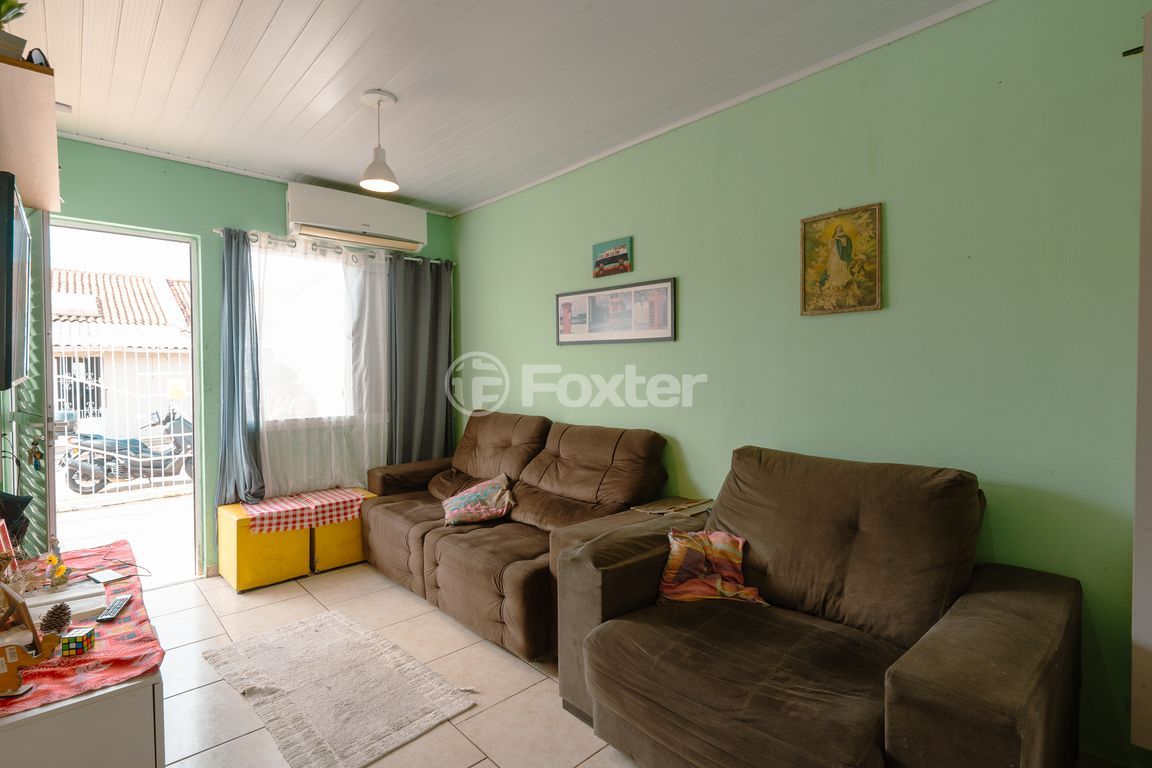 casa sobrado para comprar em Guajuviras, Canoas - foto 1