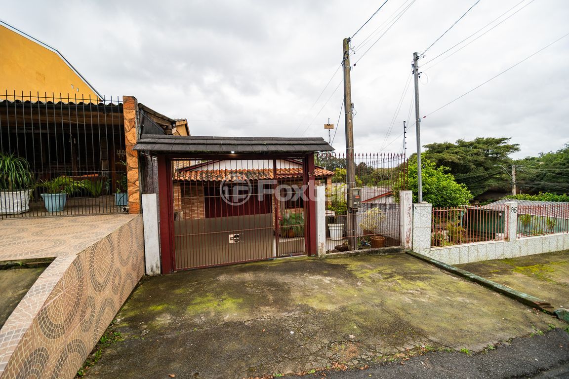 casa sobrado para comprar em Lomba do Pinheiro, Porto Alegre - foto 1
