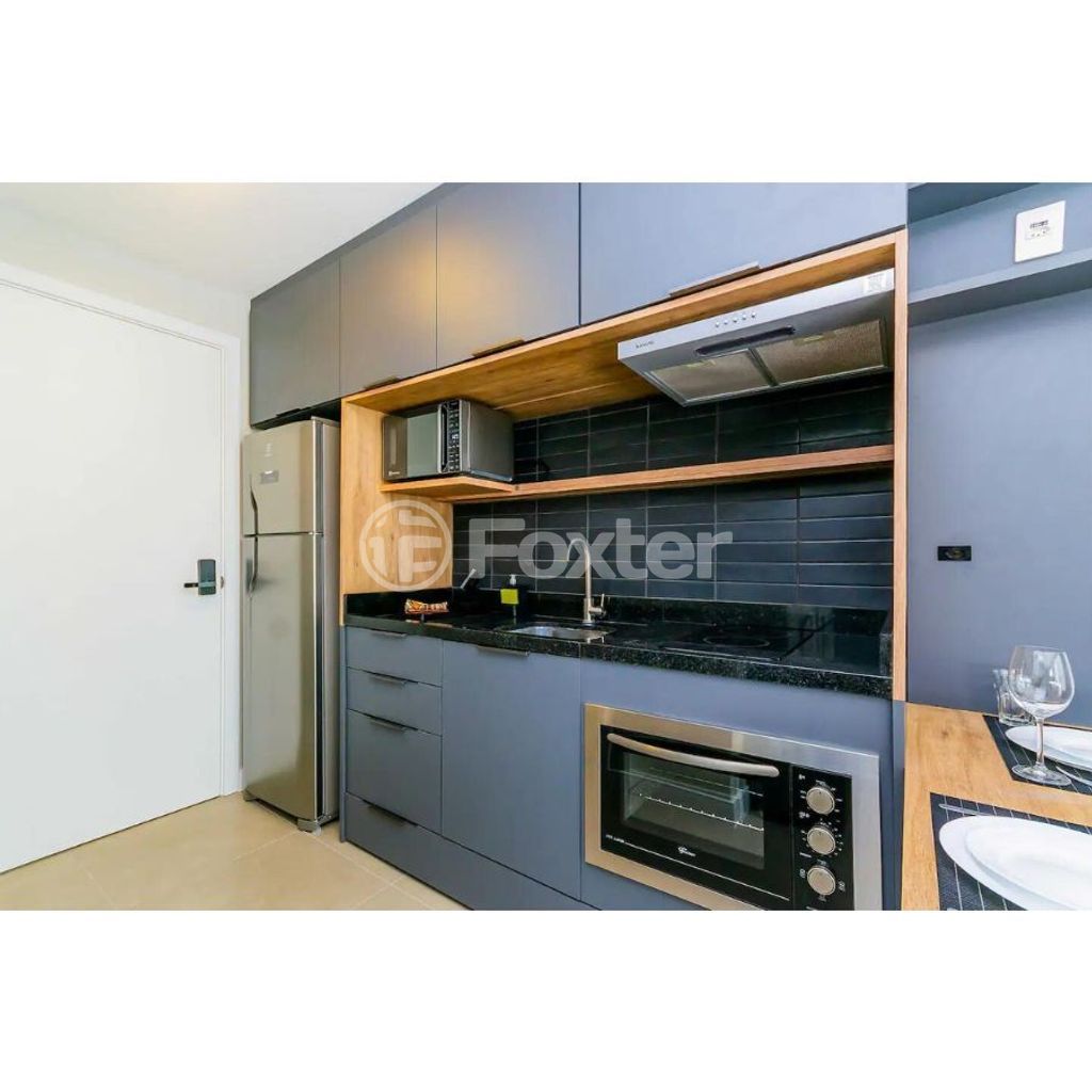 Loft/Flat para comprar em 24 de Outubro, 1585 - foto 7
