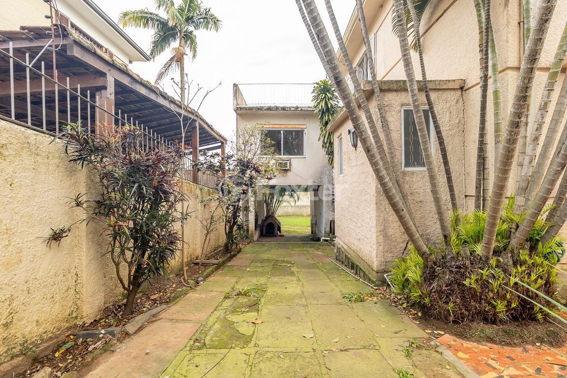 casa sobrado para comprar em Guararapes, 457 - foto 47