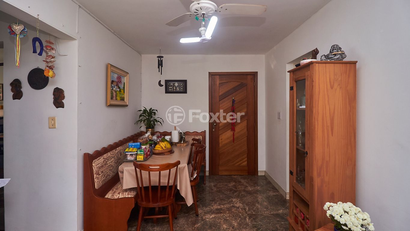 Apartamento para comprar em Camaquã, Porto Alegre - foto 1