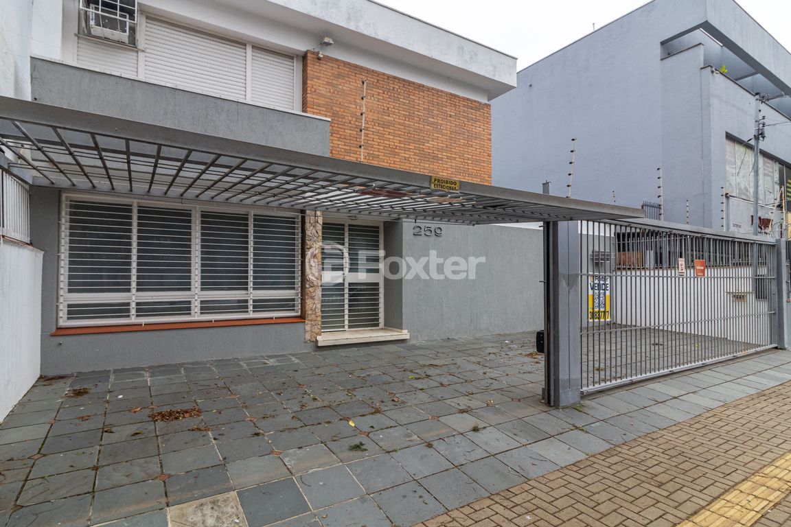 casa sobrado para comprar em Menino Deus, Porto Alegre - foto 1