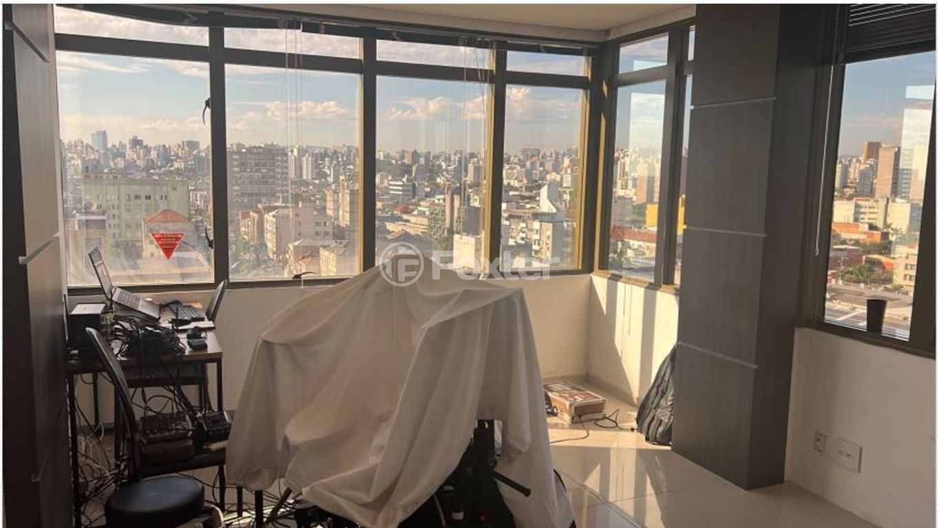consultorio sala conjunto para comprar em São Geraldo, Porto Alegre - foto 1