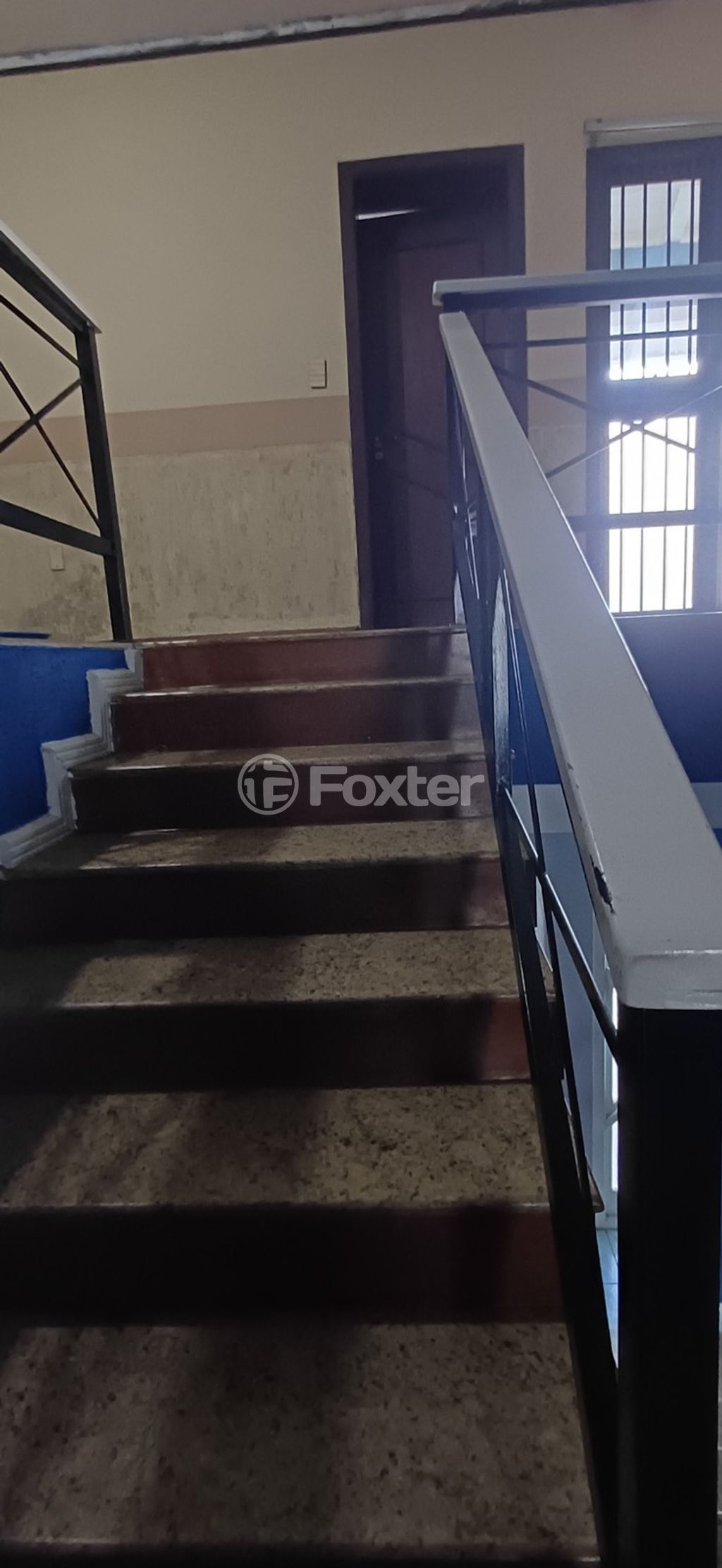casa sobrado para comprar em Doutor Sezefredo Azambuja Vieira, 294 - foto 13