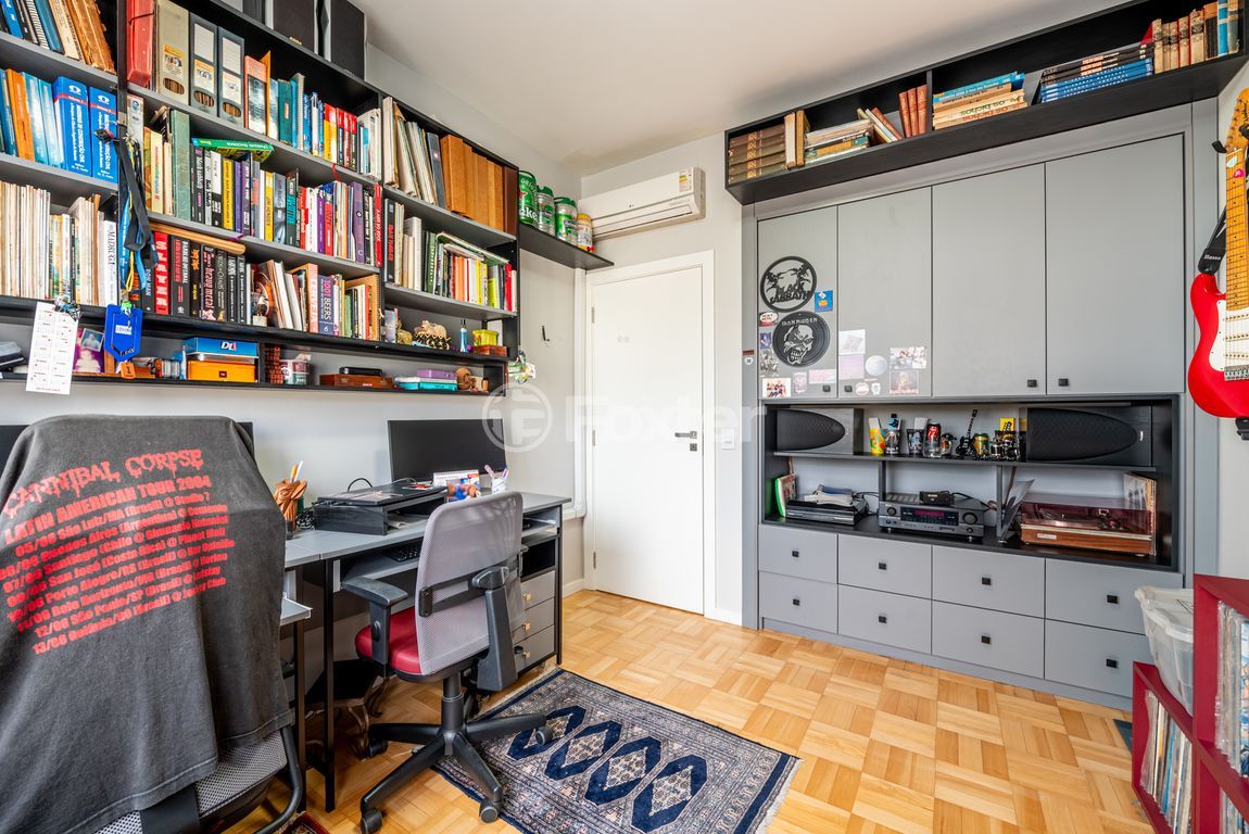Apartamento para comprar em VINTE E QUATRO DE OUTUBRO, 1121 - foto 35