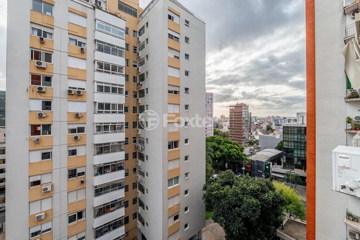 Apartamento para comprar em VINTE E QUATRO DE OUTUBRO, 1121 - foto 17