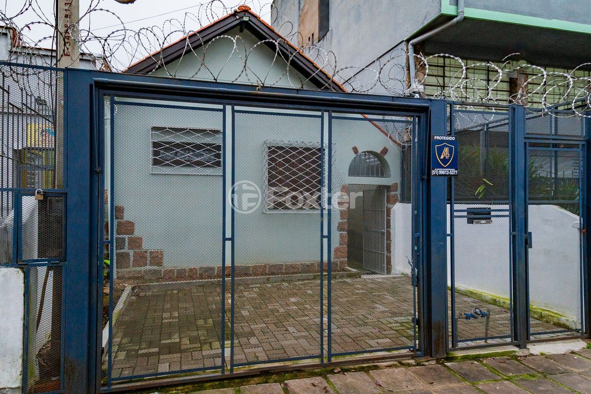 casa sobrado para comprar em São Geraldo, Porto Alegre - foto 1