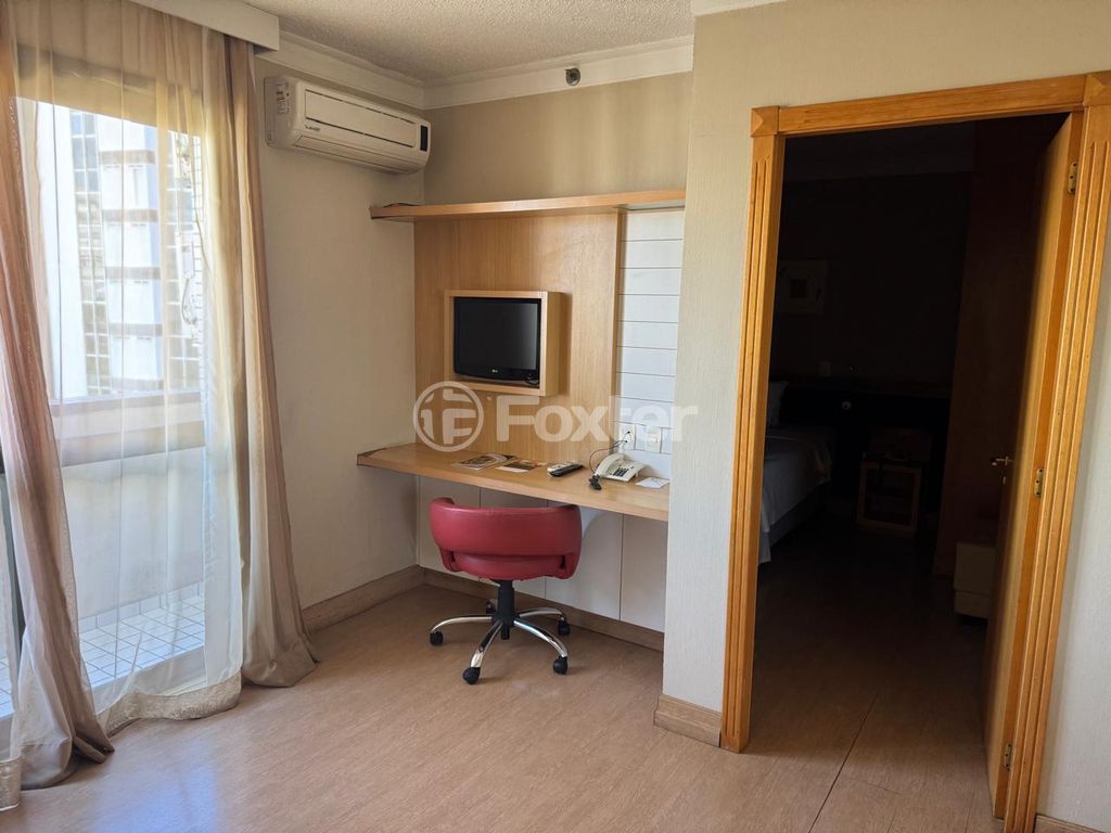 Apartamento para comprar em Rio Branco, Porto Alegre - foto 1