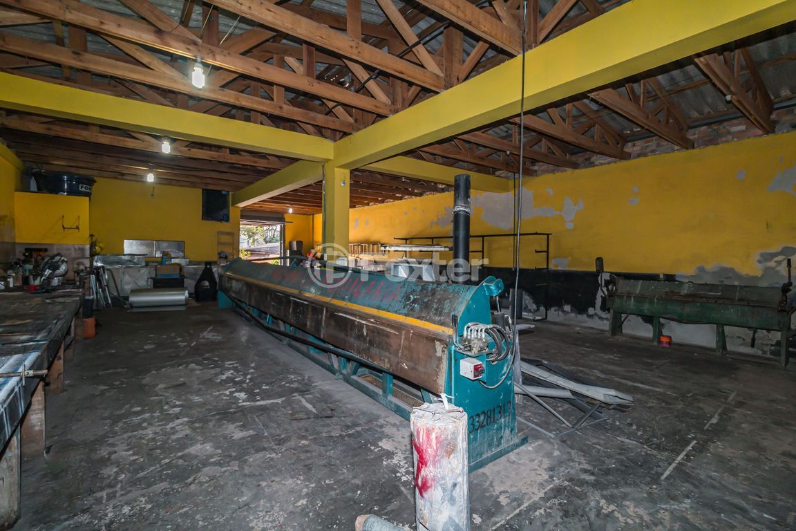 galpao deposito pavilhao para comprar em Doutor Mário Totta, 2397 - foto 13