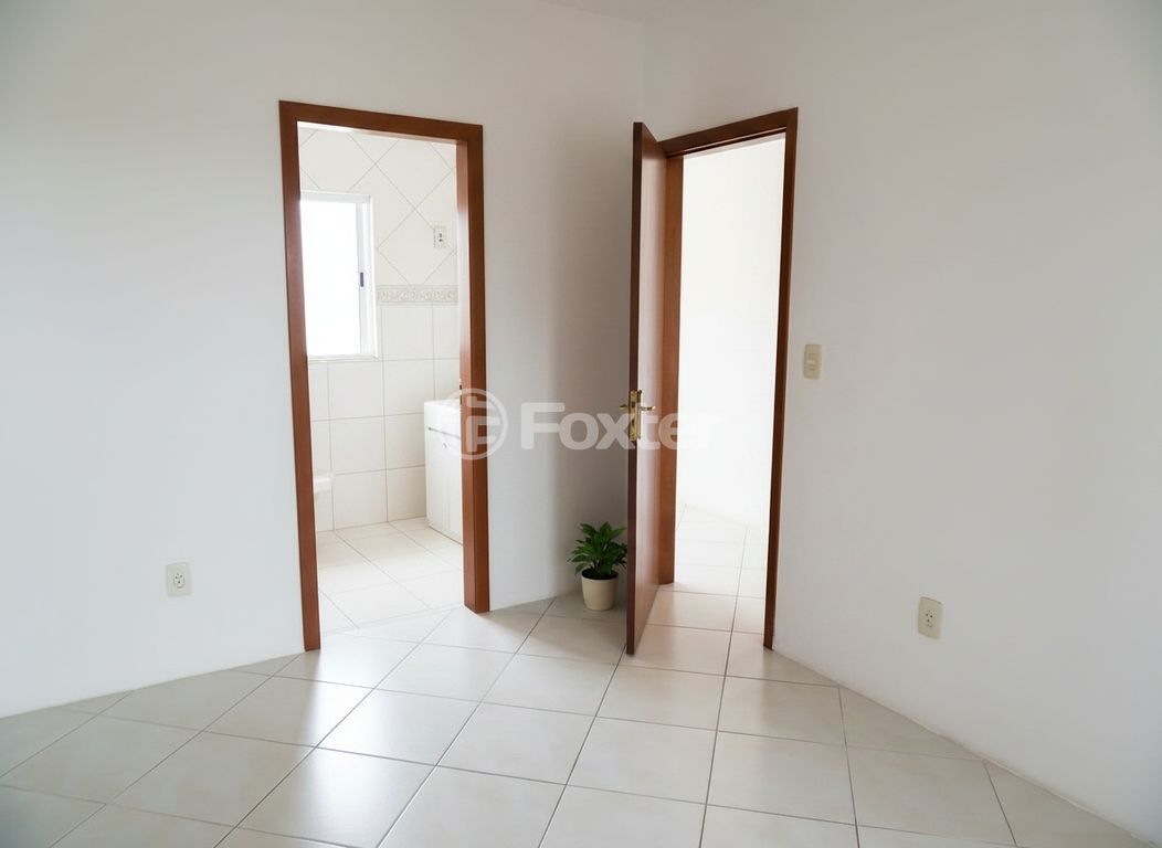 casa sobrado para comprar em Doutor Egydio Michaelsen, 479 - foto 17