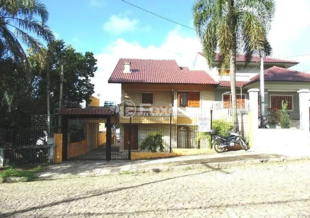 casa sobrado para comprar em Cavalhada, Porto Alegre - foto 1