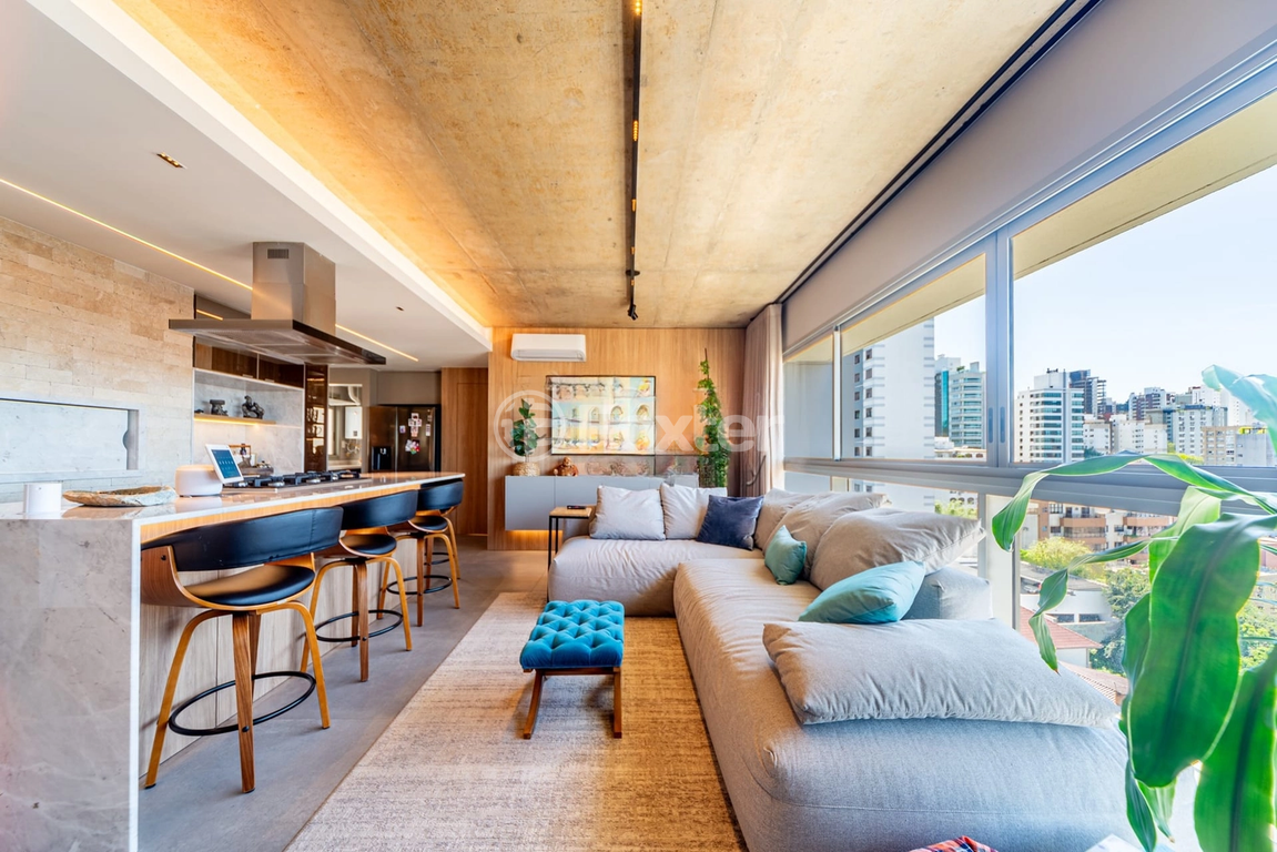 Apartamento para comprar em Rio Branco, Porto Alegre - foto 1