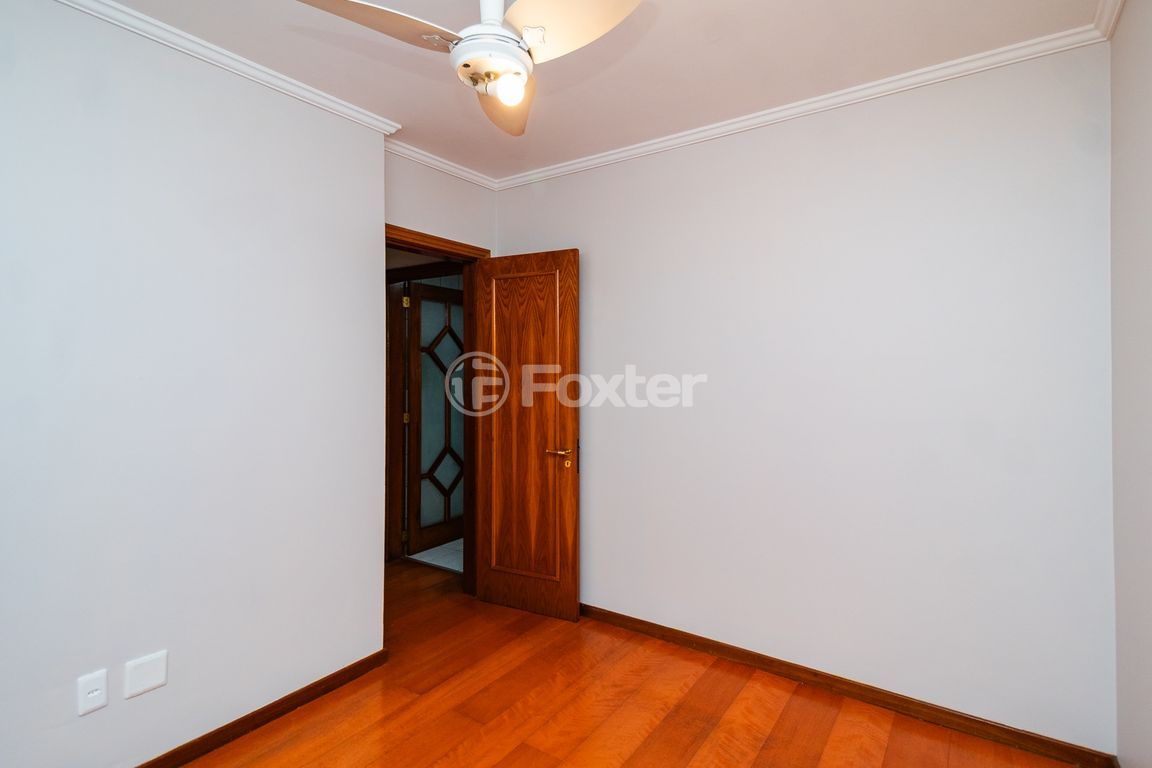 Apartamento para comprar em Vicente da Fontoura, 2049 - foto 13
