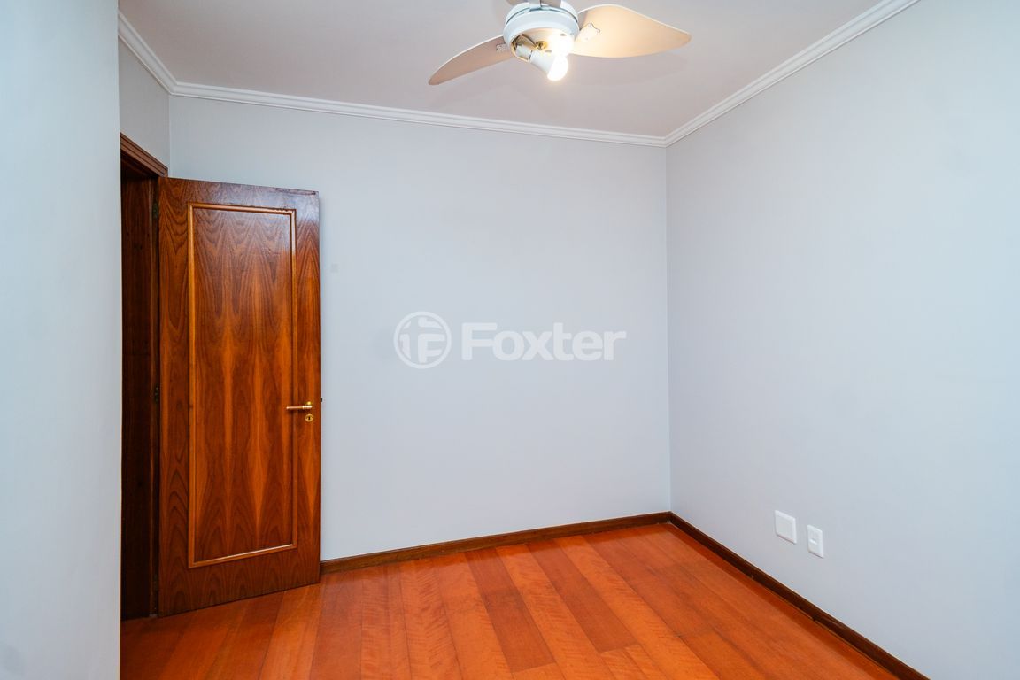 Apartamento para comprar em Vicente da Fontoura, 2049 - foto 12