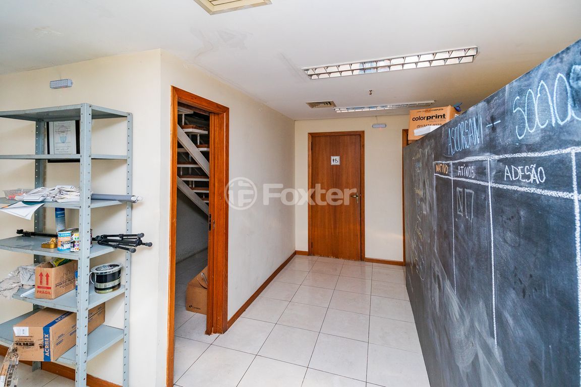 consultorio sala conjunto para comprar em JULIO DE CASTILHOS, 51 - foto 9