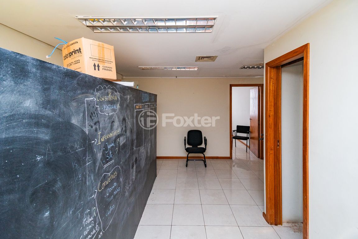 consultorio sala conjunto para comprar em JULIO DE CASTILHOS, 51 - foto 10