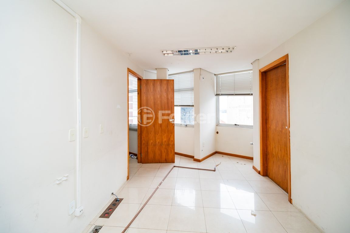 consultorio sala conjunto para comprar em JULIO DE CASTILHOS, 51 - foto 26