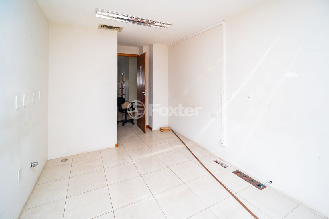 consultorio sala conjunto para comprar em JULIO DE CASTILHOS, 51 - foto 29