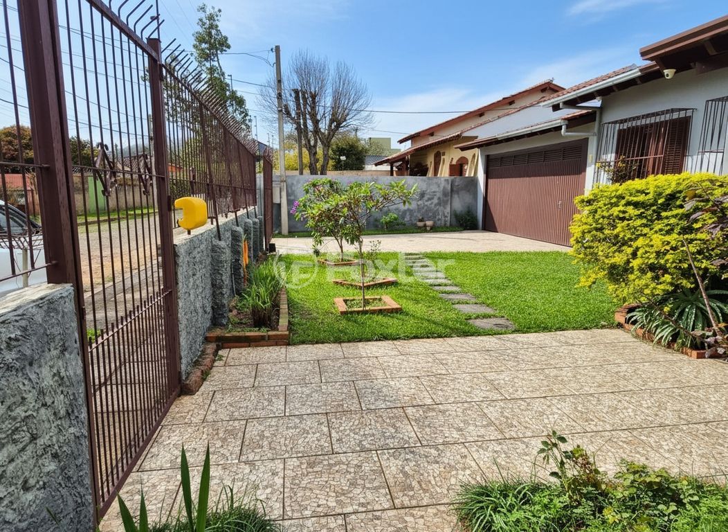 casa sobrado para comprar em Guarujá, Porto Alegre - foto 1